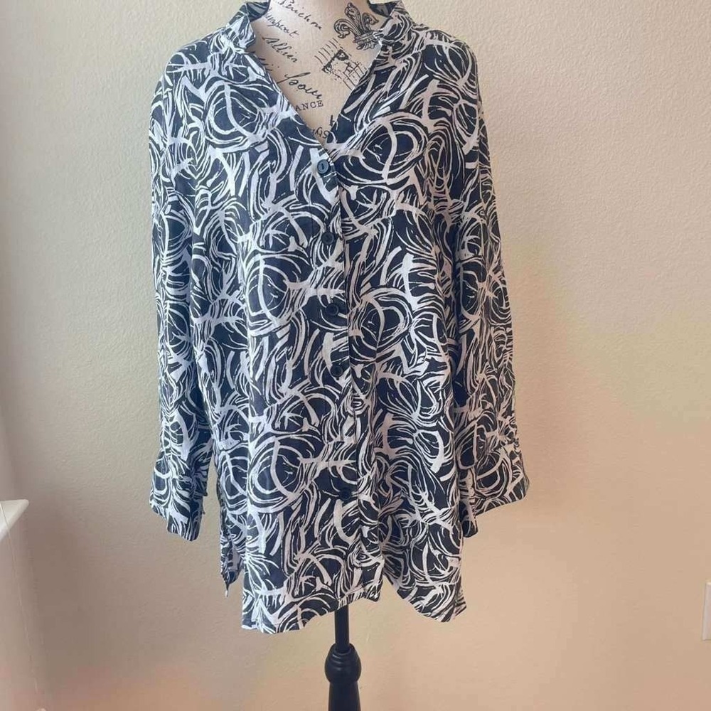Deane & White Woman 100% Linen Abstract Swirl Button Front Tunic Shirt Black 1X